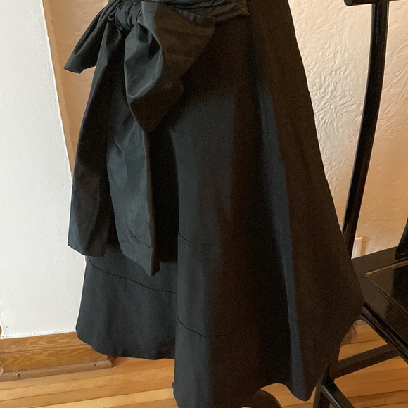 Gorgeous Prom Dress - Picture 5 of 9